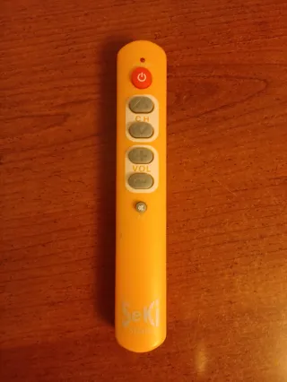 Mando a distancia SeKi para baja visión