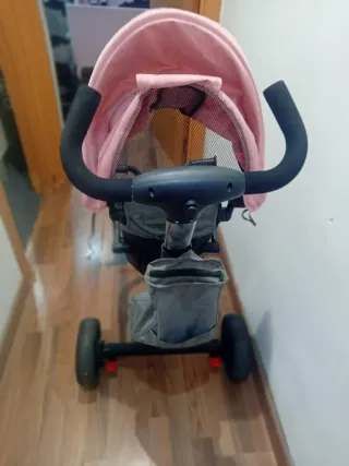 Triciclo rosa poco uso