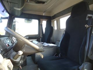 MAN TGS 26 330-CAMIONES GRUAS