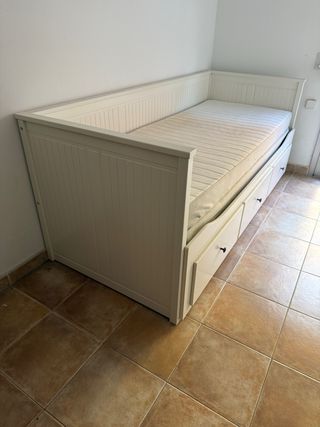 Cama nido blanca con 3 cajones