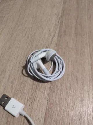 Apple iPod Shuffle 2GB Plata