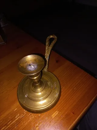 Portavelas antiguo metal dorado