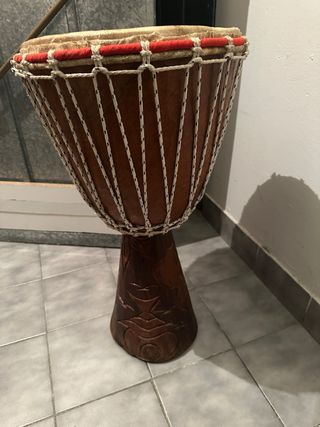 Timbal artesanal de madera
