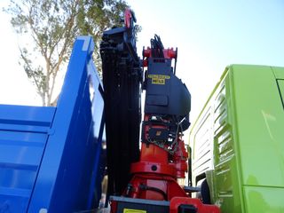 Volvo FM 440-CAMIONES GRUAS