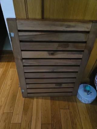 Mesa de jardín de madera