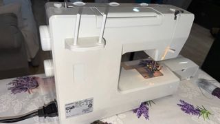 Máquina de coser SilverCrest