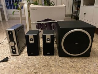 Altavoces Edifier HCS2330 - Para piezas