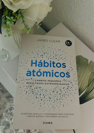 Libro hábitos atómicos