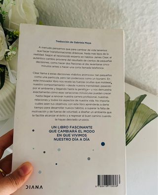 Libro hábitos atómicos