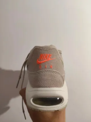 T38 Nike Air Max Command PRM