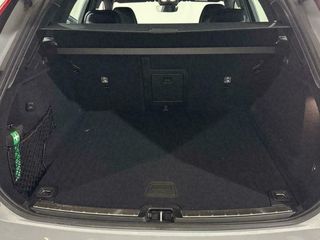 Volvo XC60 2.0 B4 D AWD Plus Dark Auto