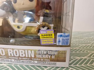 Funko Pop! Nico Robin com Mini Merry II 132
