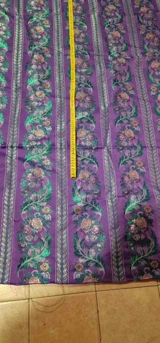 Tela Fallera o traje regional