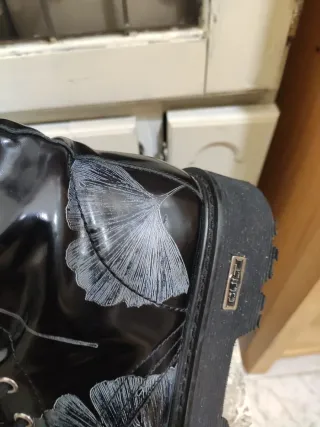 Anfibio Cult neri con stampa