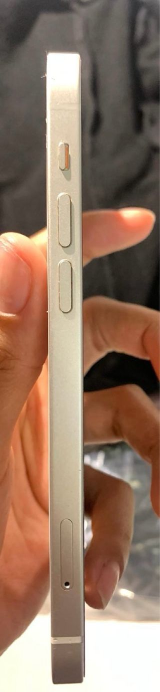iPhone 12 Blanco 64GB Excelente Condición