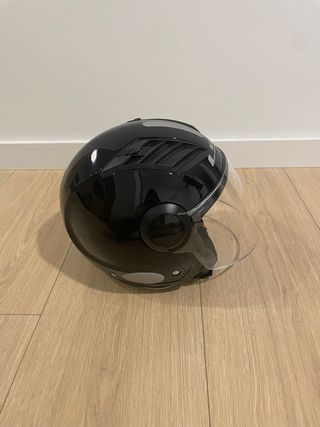 Casco Moto LS2 Negro con Visera. Talla 2