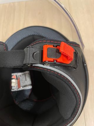 Casco Moto LS2 Negro con Visera. Talla 2