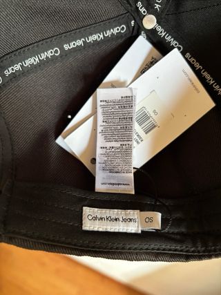 Gorra Calvin Klein Jeans Negra