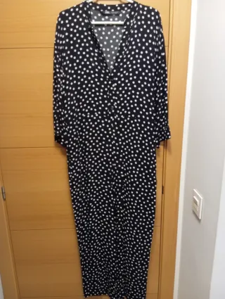 Mono marca Zara lunares talla M