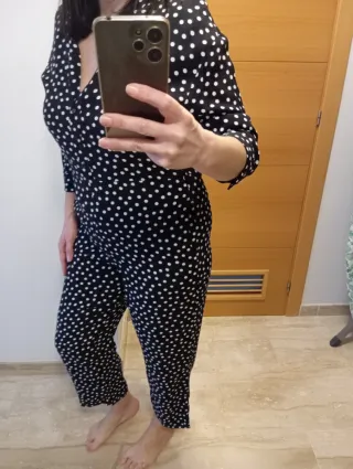 Mono marca Zara lunares talla M