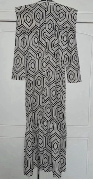 Vestido hombreras talla XS