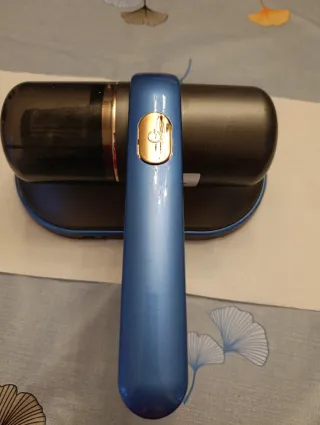 Aspiradora de ácaros azul