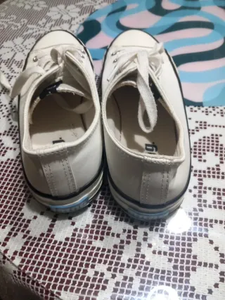 Zapatillas MTNG talla 40