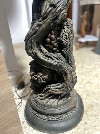 Lámpara Tiffany con figuras de querubines