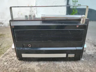 Radio Transistor VANGUARD Años 70