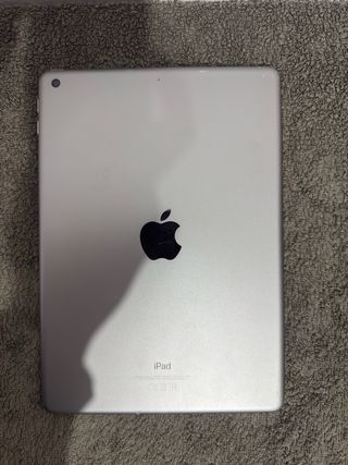 iPad 6ª Gen - Placa base / Batería 95%