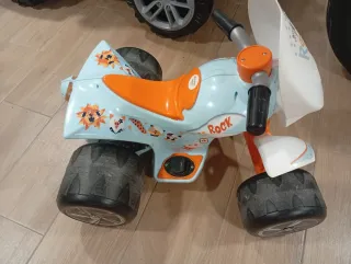 Quad a batería infantil