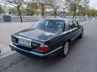 Jaguar Daimler 2000