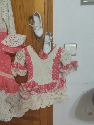 Trajes Flamenca Madre e Hija . 1 puesta!