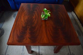 Mesa de madera caoba 110x110