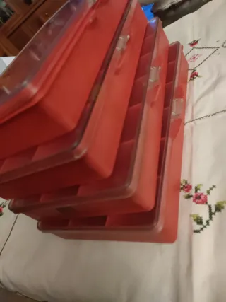 Caja clasificadora con tapa