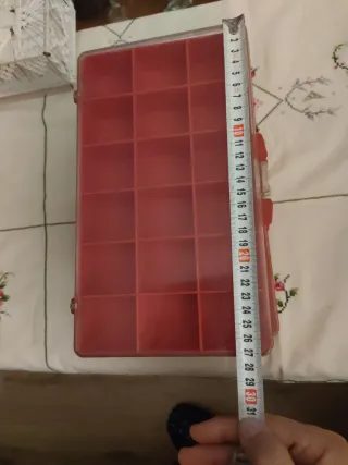 Caja clasificadora con tapa