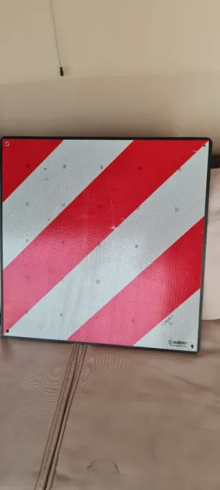 Placa V20 Señalización