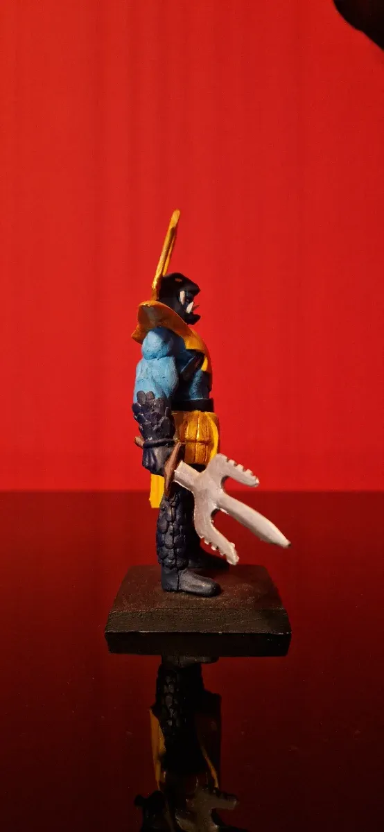 ATTUMA - FIGURA CUSTOM MARVEL