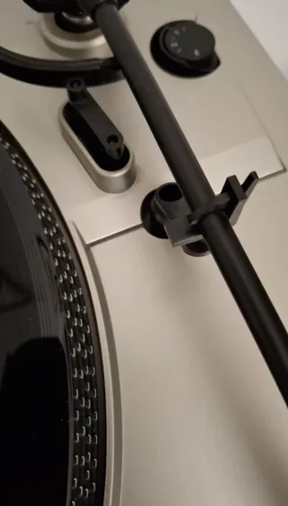 Giradischi Teac P-70