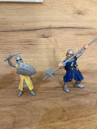 Lote Figuras Medievales Antiguas