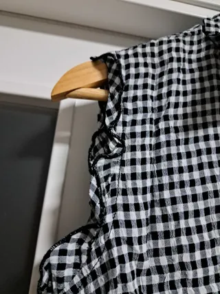 Blusa Yera cuadros sin mangas talla 42