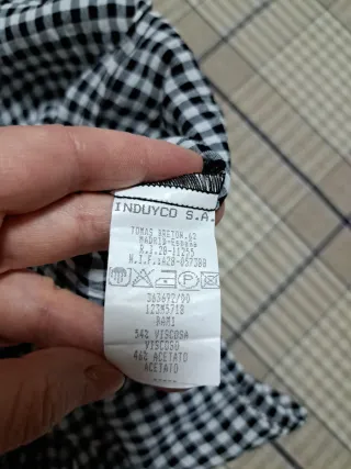 Blusa Yera cuadros sin mangas talla 42