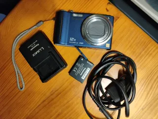 Cámara Lumix Leica 12x Azul