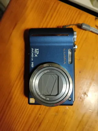 Cámara Lumix Leica 12x Azul