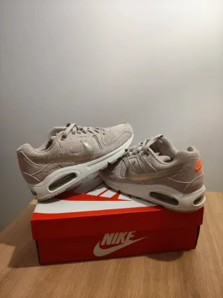 T41 Nike Air Max Command PRM