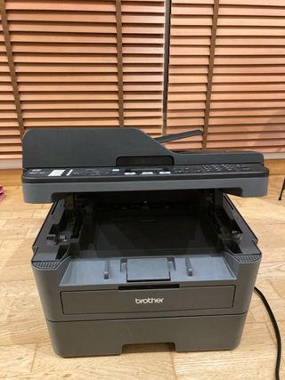 Impresora Láser Brother MFC-L2710DW Multifunción