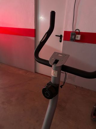 Bicicleta Estática BH Astra Fitness