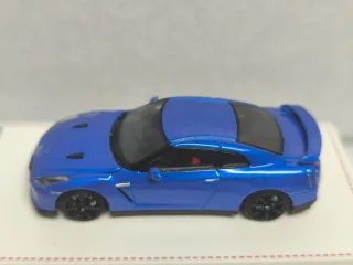 Nissan GT-R R35 Azul - Focal Horizon