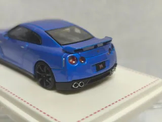 Nissan GT-R R35 Azul - Focal Horizon