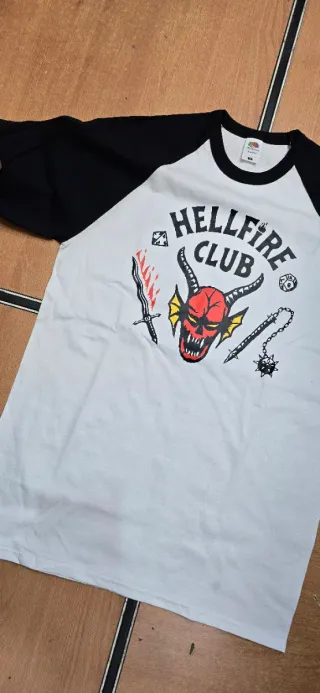 Camiseta Hellfire Club Fruit of the Loom